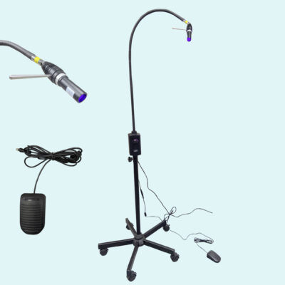 UV/LED-Lampe mit drei Linsen, drehbarem Kopf und einstellbarem Fokus